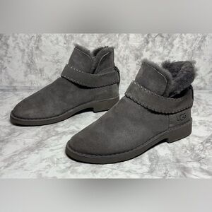 UGG Mckay Gray Sheepskin Suede Ankle Boots Booties Shoe Women’s Size US 7